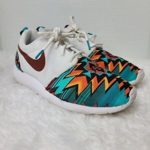 Nike Women Roshe One Womens Sneaker Size 7.5  Custom 844994-100  Running
